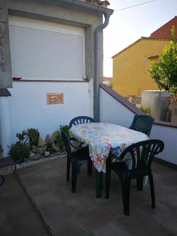 Villetta Da Carla Castello  D'Empuries Exterior foto